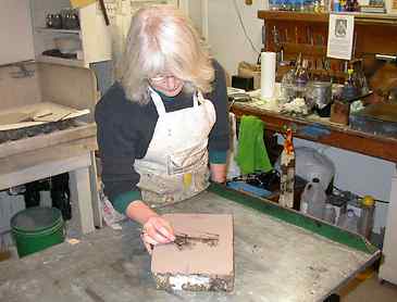 Step 1: Drawing the image, The first step is to draw the composition on the stone